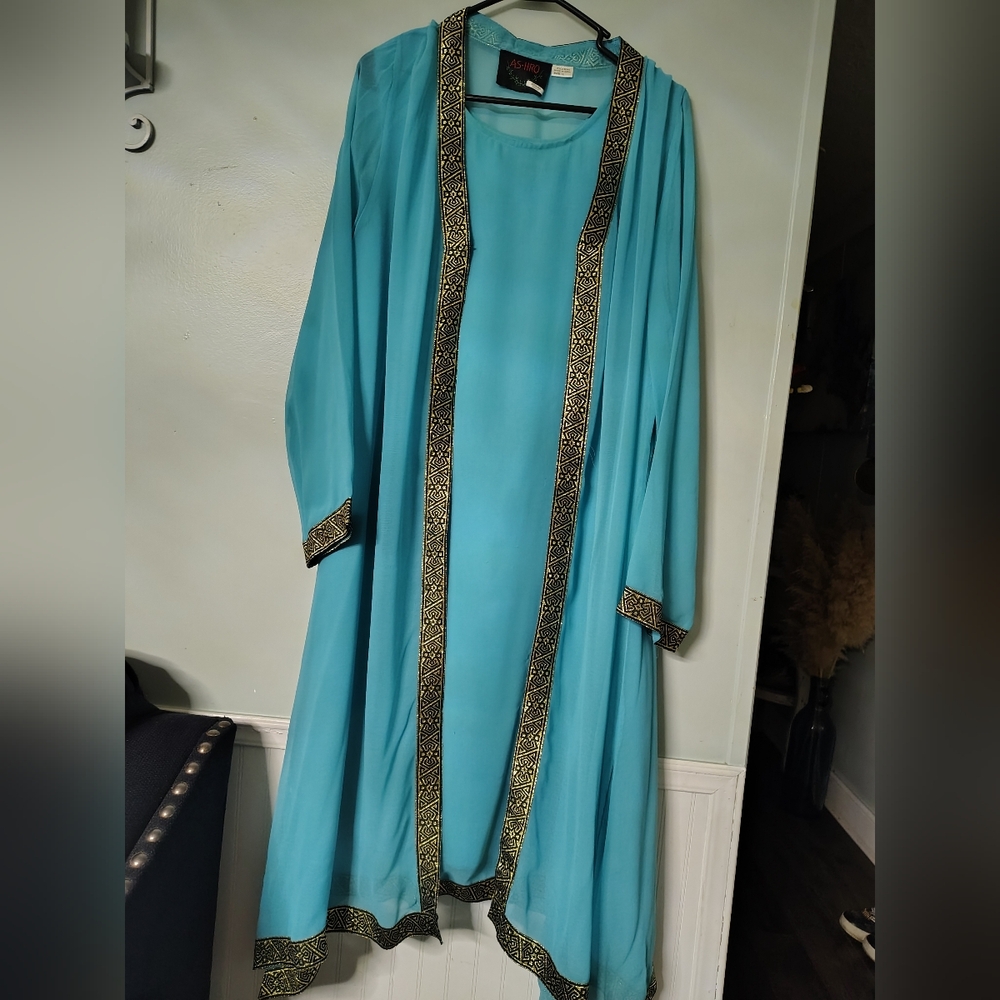 Ashro Turquoise Robe with Elegant Gold Trim